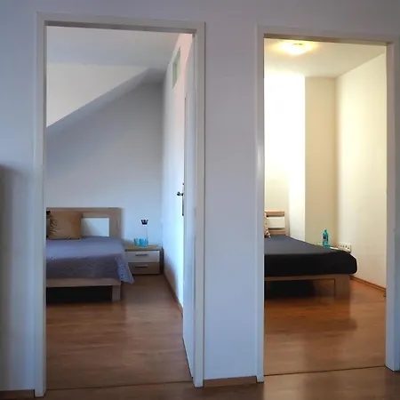 Janka * 브라티슬라바